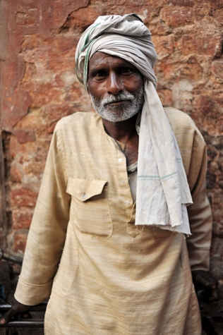 Check out the photo « L'homme au turban »